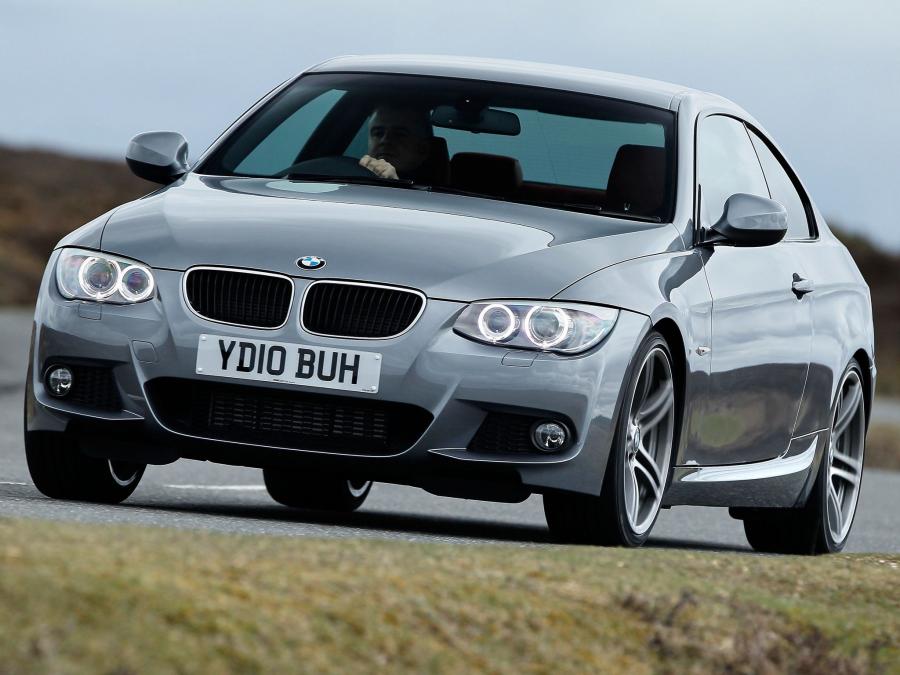  BMW 320d Coupe M Sport Package 2010 года  (UK) (фото 5 из 6)